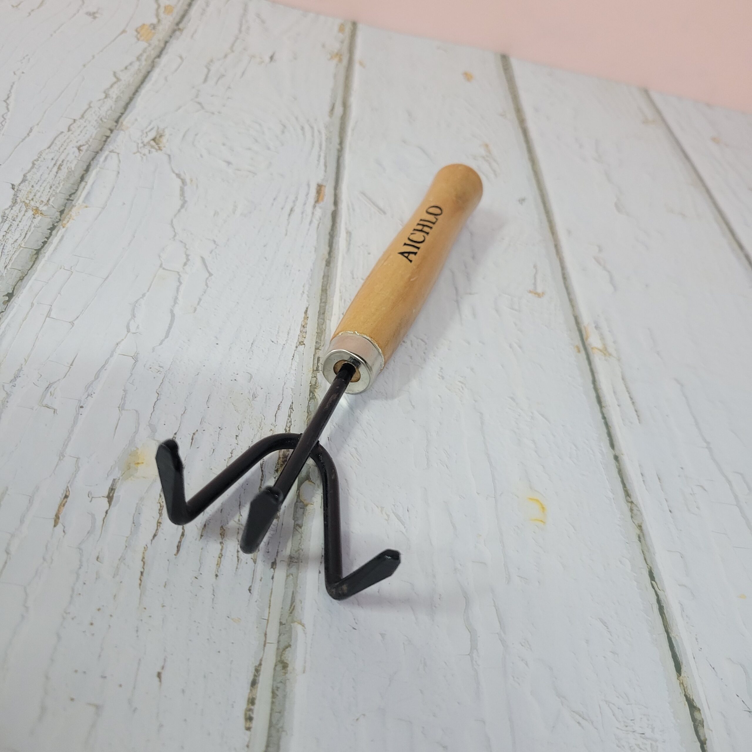 Gardening tools, namely, weeding forks Gardening tools, namely, weeding forks